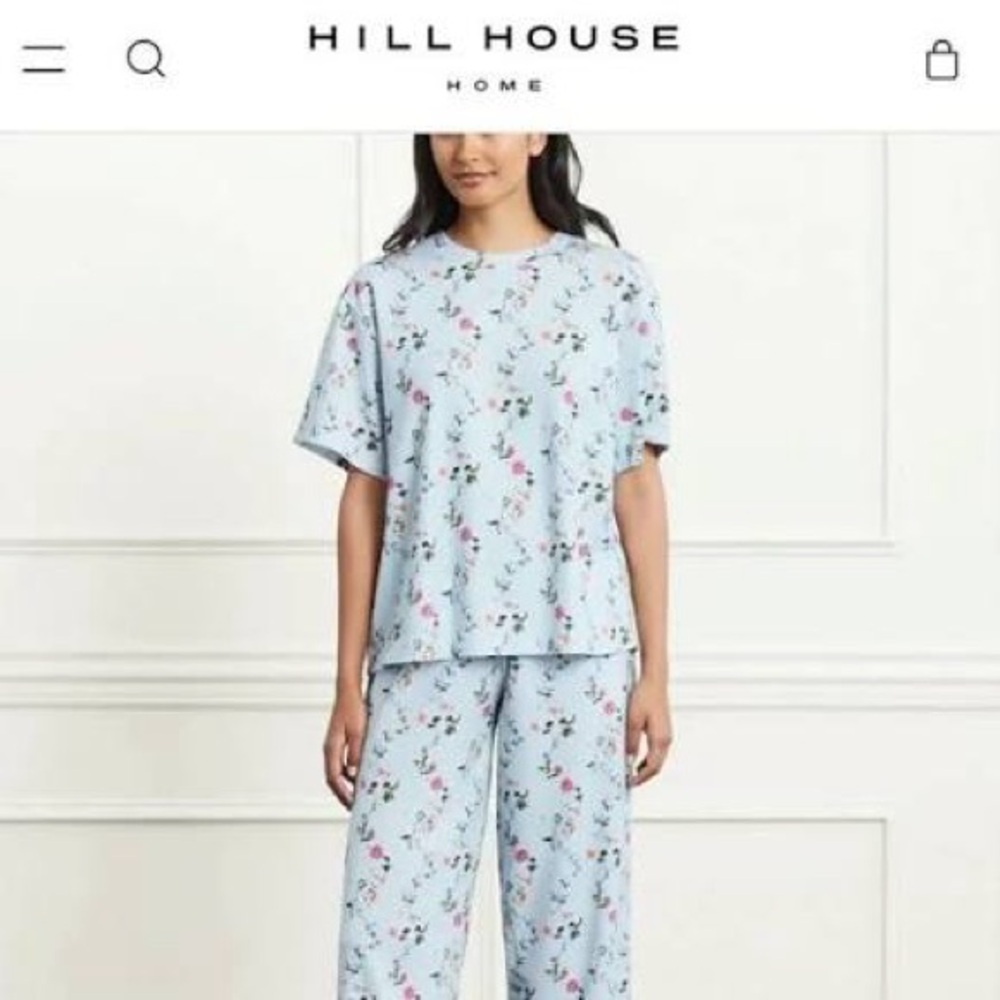 Hill House Charlottle Light Blue Floral Pajama Set size L